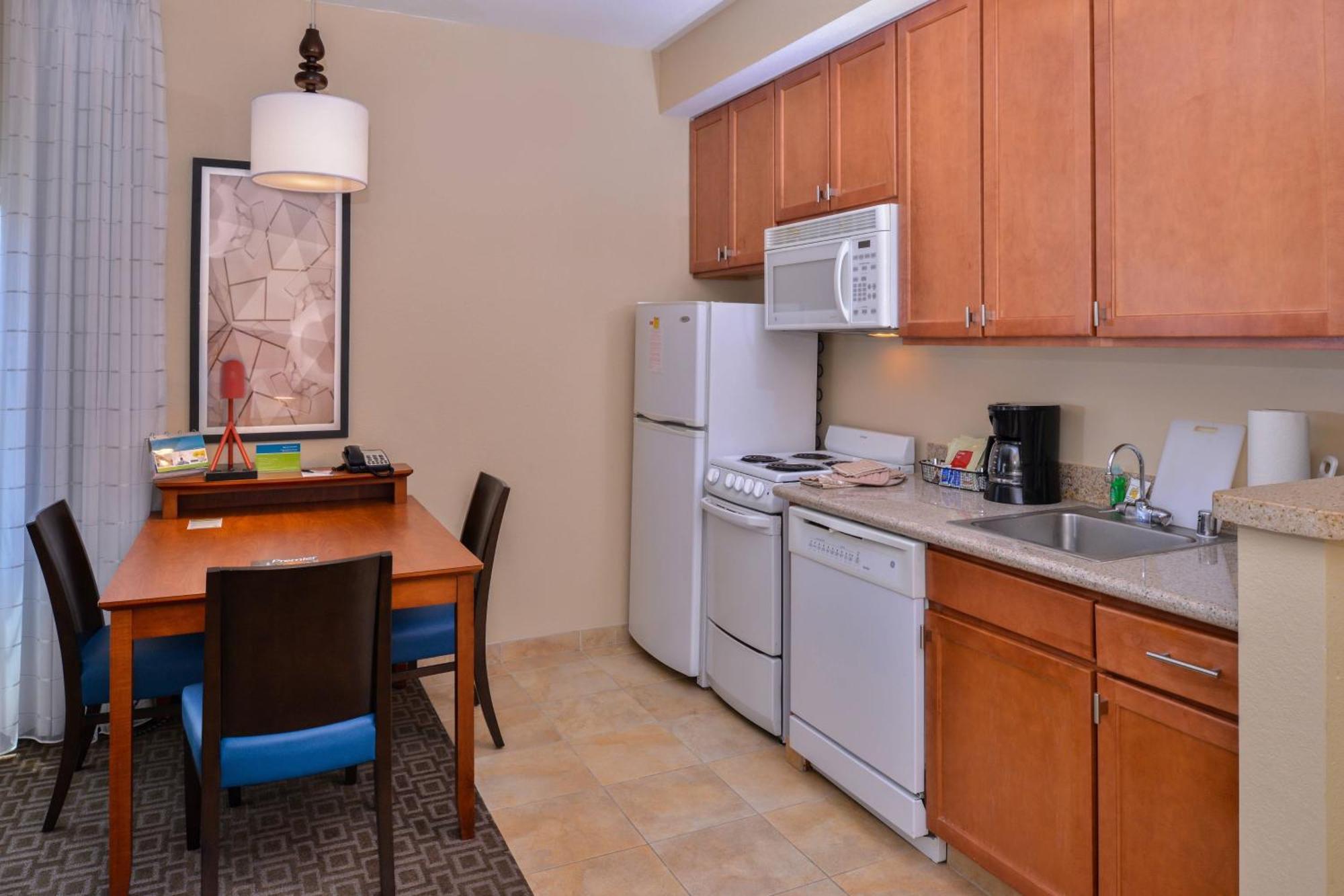 Towneplace Suites Thousand Oaks Ventura County Exterior foto